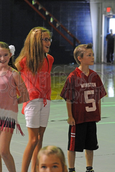 8-28 WA Pep Rally 103.JPG - SCRIVENER D300